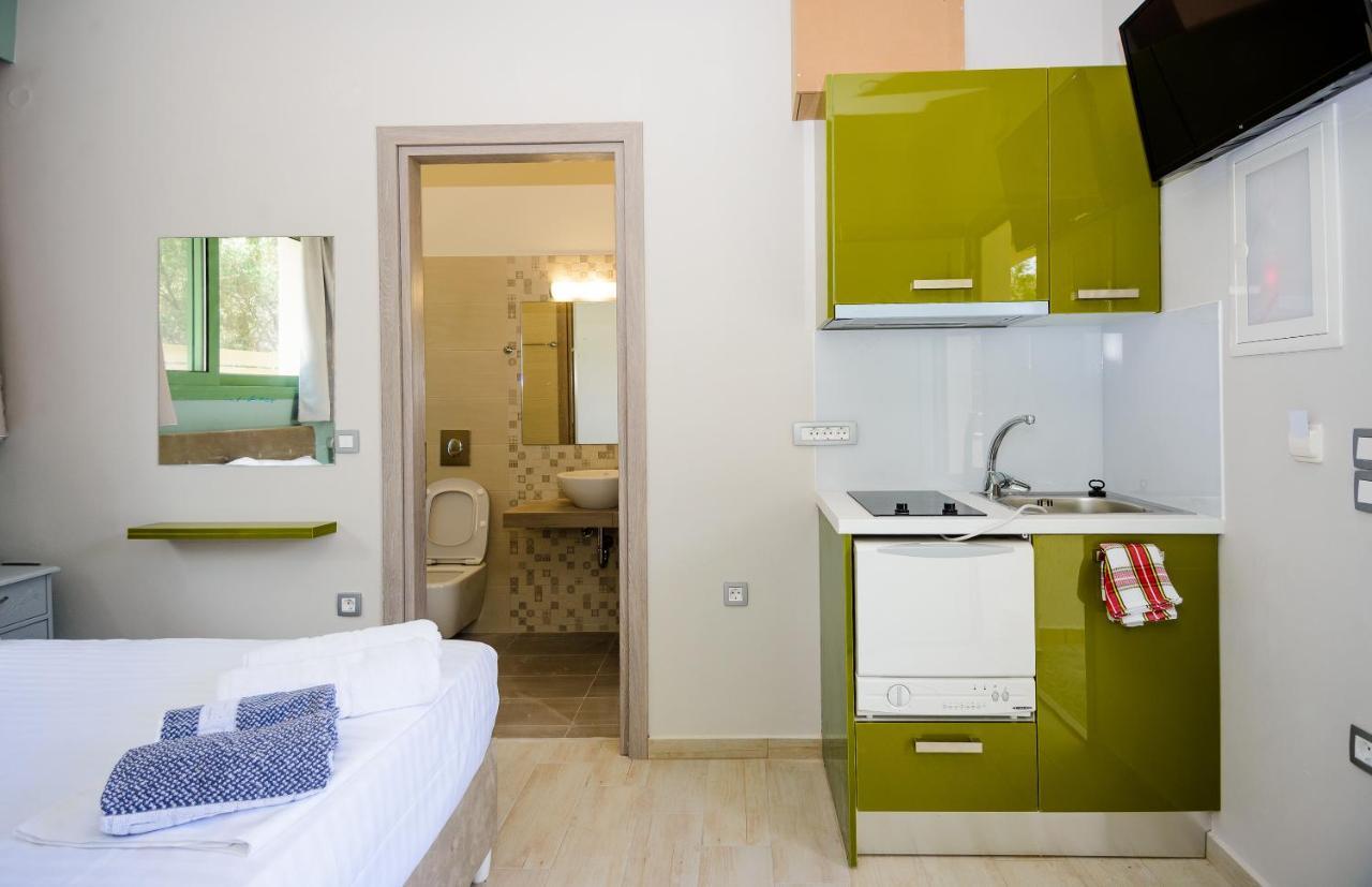 Tzogias Apartments Nonna Studio Lassi  Dış mekan fotoğraf
